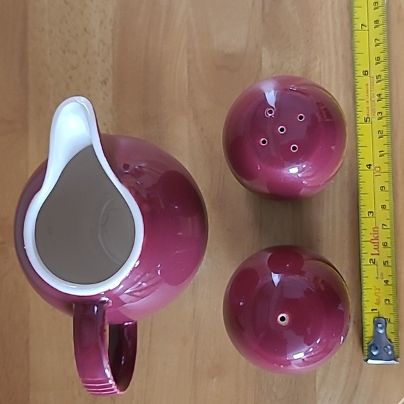 HORNSEA POTTERY 'Duet Carmine' Vintage Creamer Jug & Salt and Pepper Shakers Set - Picture 15 of 16